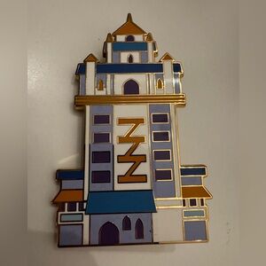 Disney Parks Limited Edition Castle Pin LE 1500 – Authentic